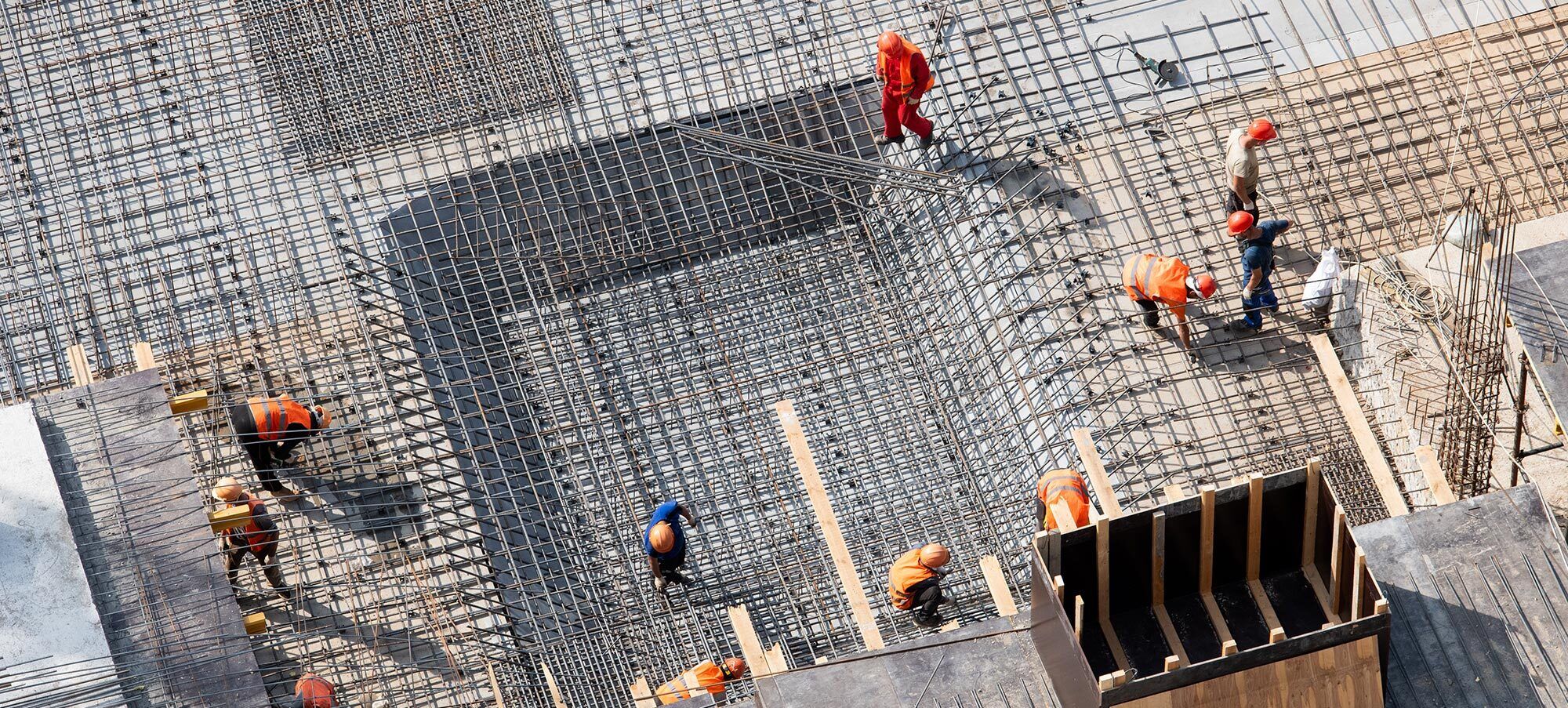 hero-construction-trucking