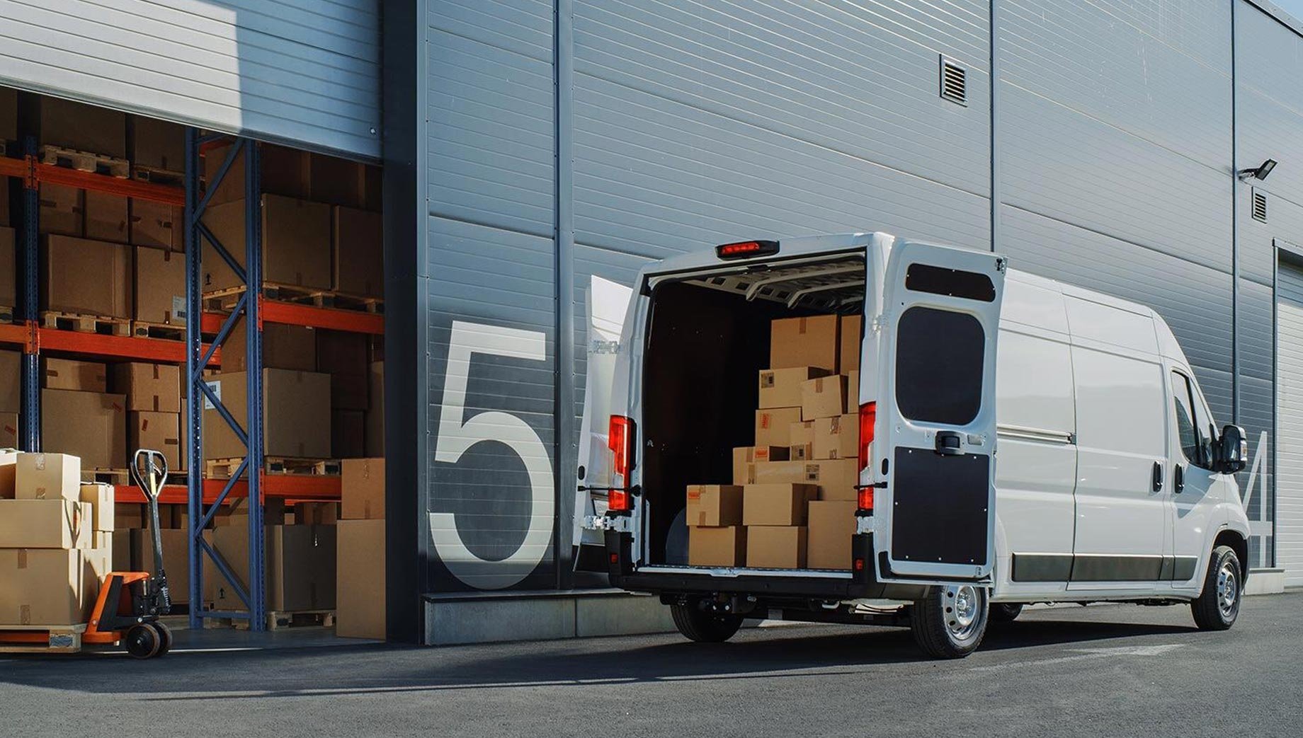 hero-sprinter-van